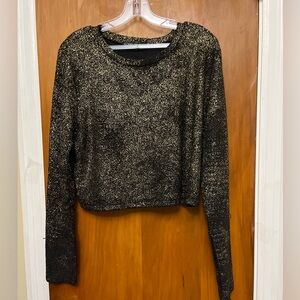 Forever 21 Black and Gold Long Sleeve Top